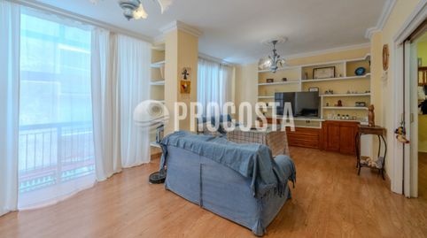 Foto 3 de Piso en venta en Calle Buenos Aires, Almuñecar Centro, Almuñécar