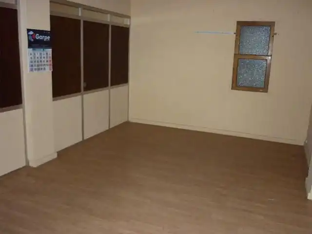 Oficina de lloguer a Avenida das Camelias 111, imagen 7