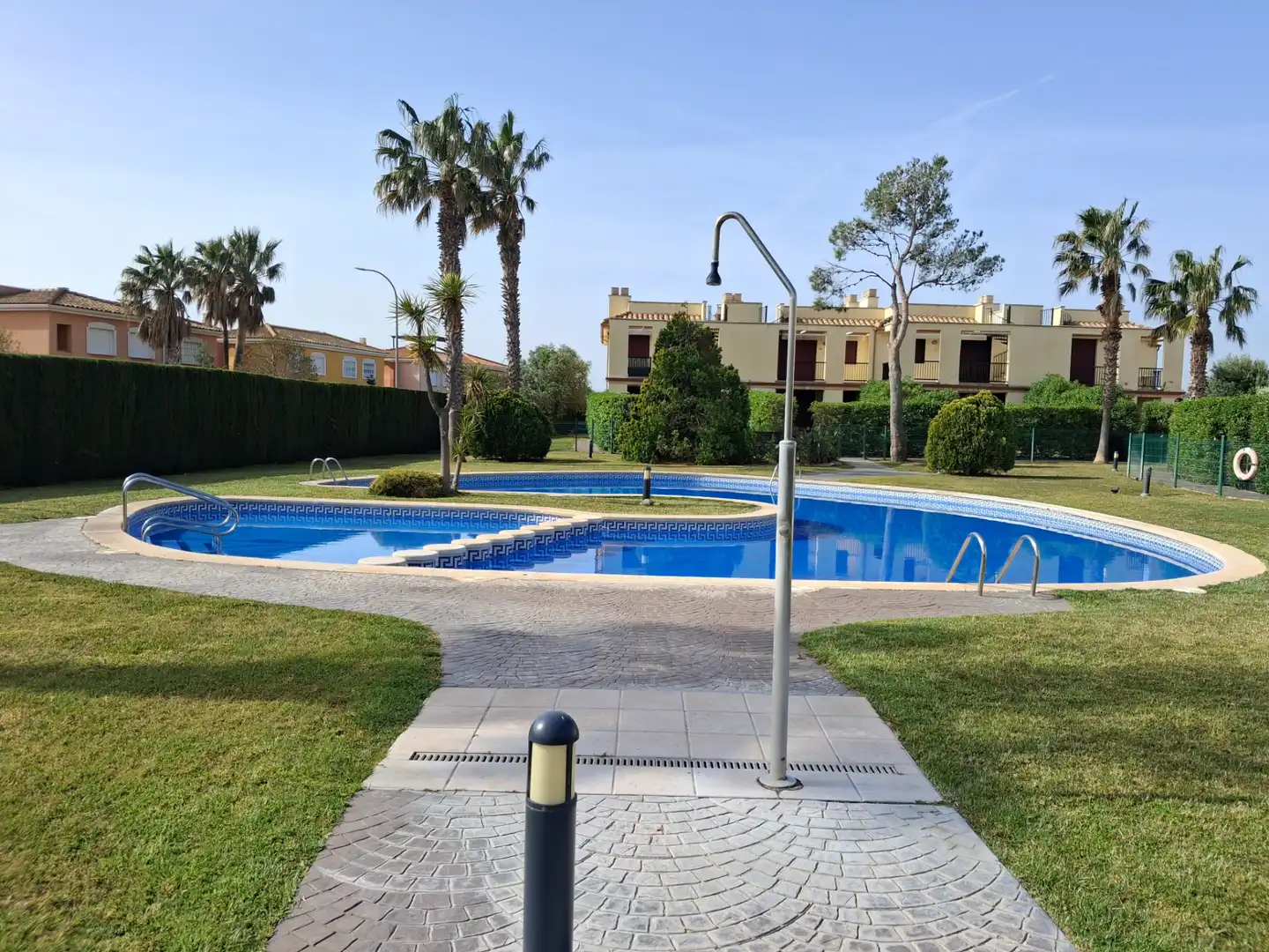 Piscina de Piso en venta en Mont-roig del Camp con Aire acondicionado, Jardín privado y Amueblado