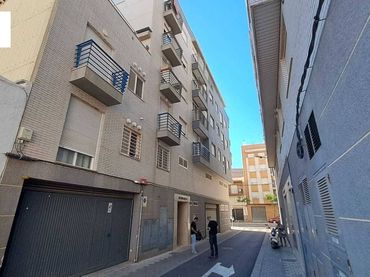 Appartamento con ascensore in vendita a Calle NULES