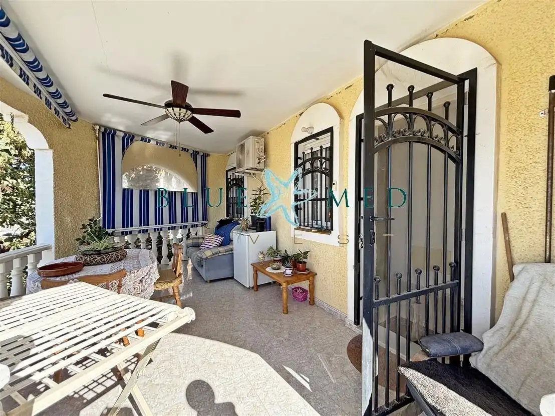 Villa con piscina in vendita a Calle Calle Salvias, imagen 4