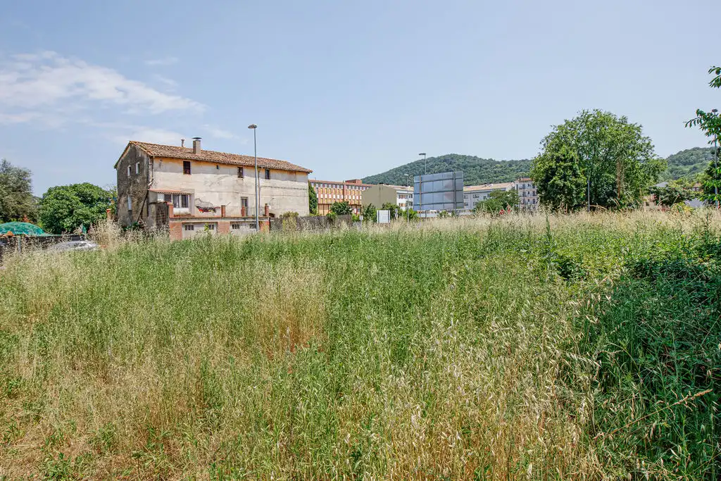 Oficina en venta en C/ Compositor Aubert, Montbrió del Camp