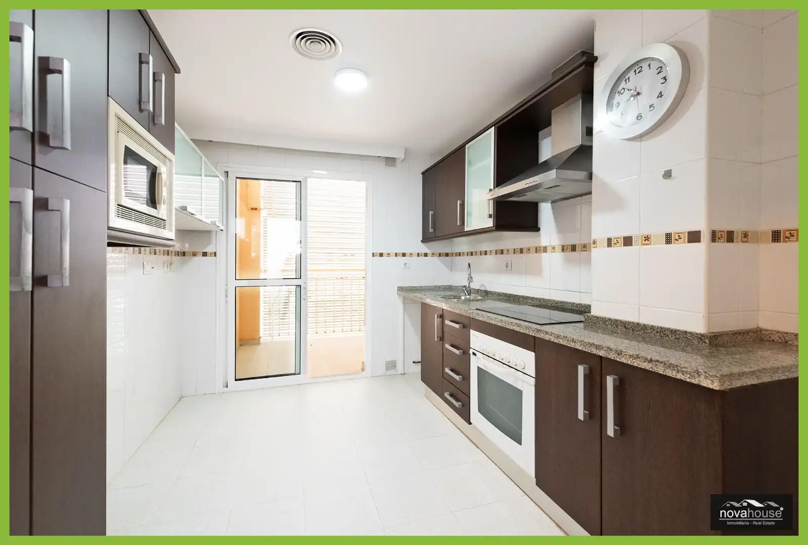 Kitchen of Flat for sale in Rincón de la Victoria  with Air Conditioner, Heating and Private garden