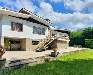 Exterior view of House or chalet for sale in Oviedo   with Heating, Private garden and Terrace