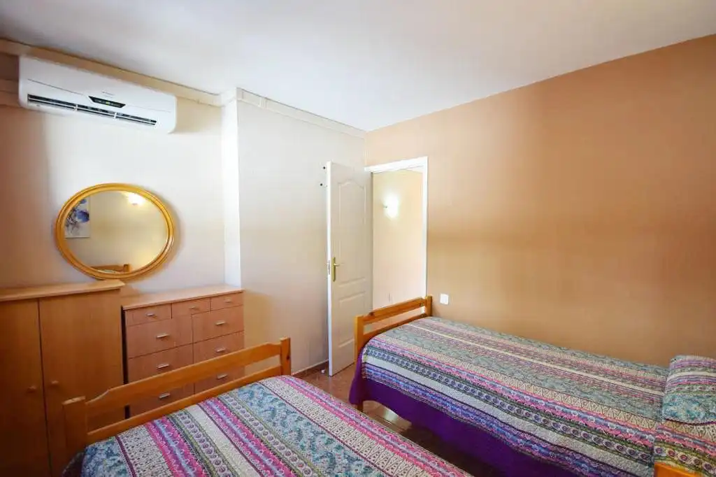 Habitación de Apartamento de alquiler en Mogán con Amueblado, Balcón y Piscina comunitaria