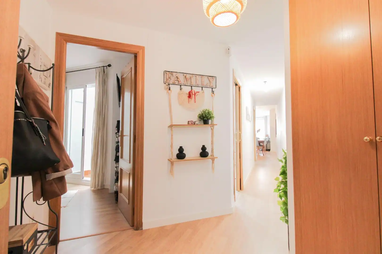 Wohnung zum Verkauf in Benaguasil mit Klimaanlage und Alarm