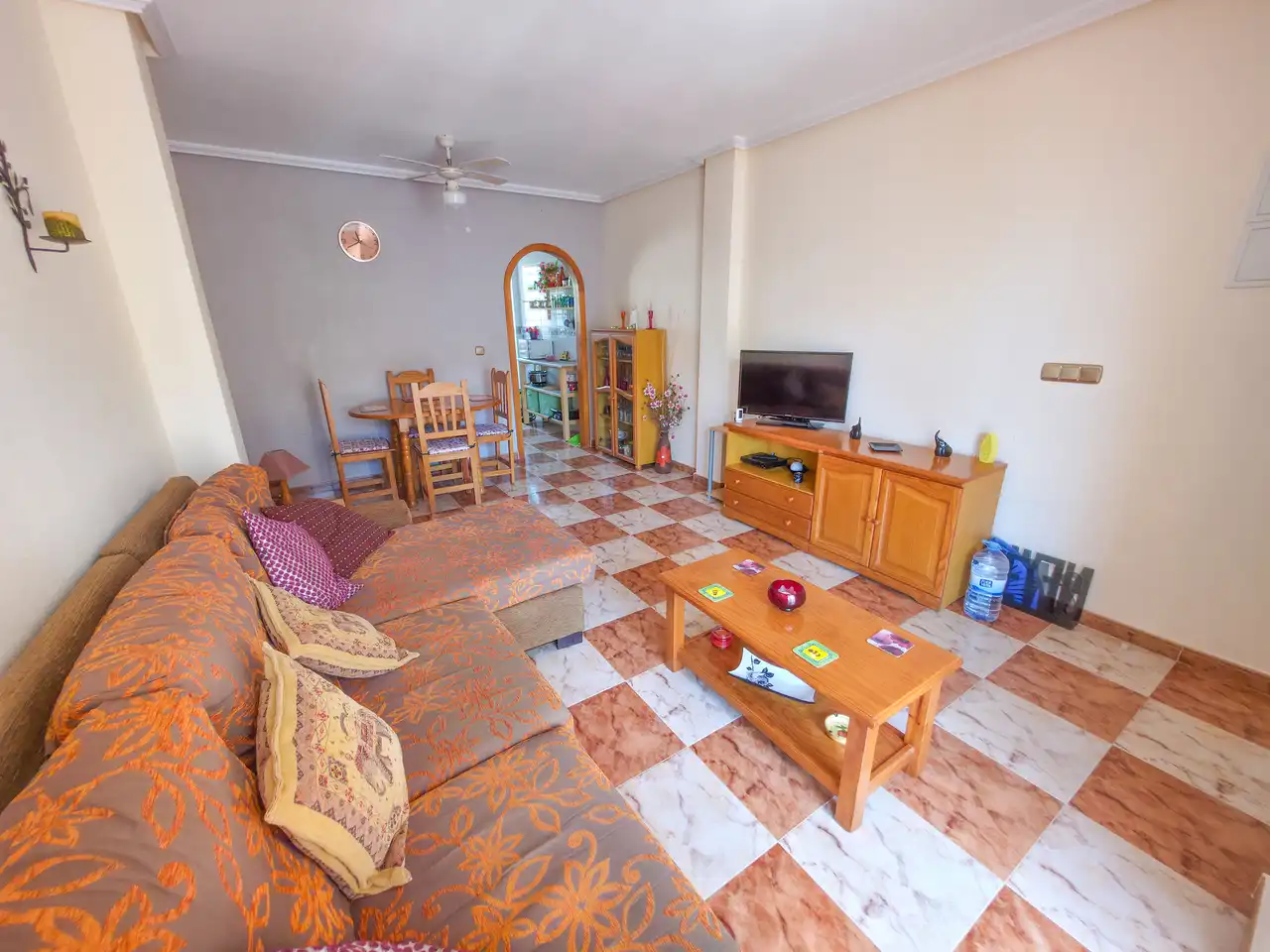 Sala de estar de Apartamento en venta en Orihuela con Amueblado, Horno y Lavadora