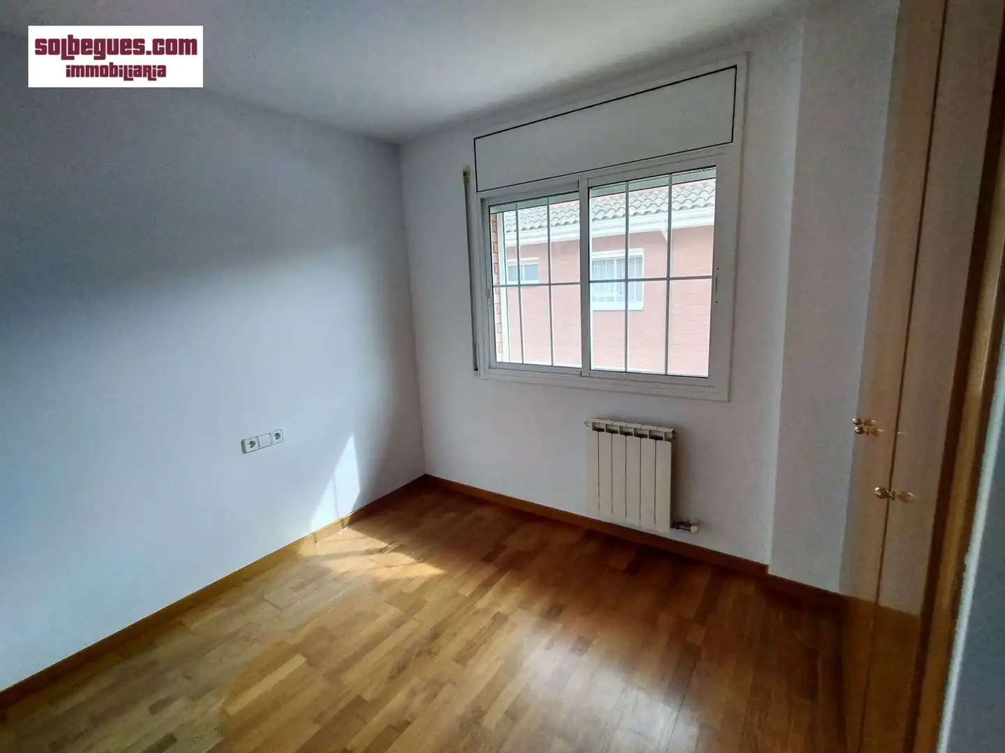 Habitación de Casa adosada en venta en Begues con Calefacción, Jardín privado y Terraza