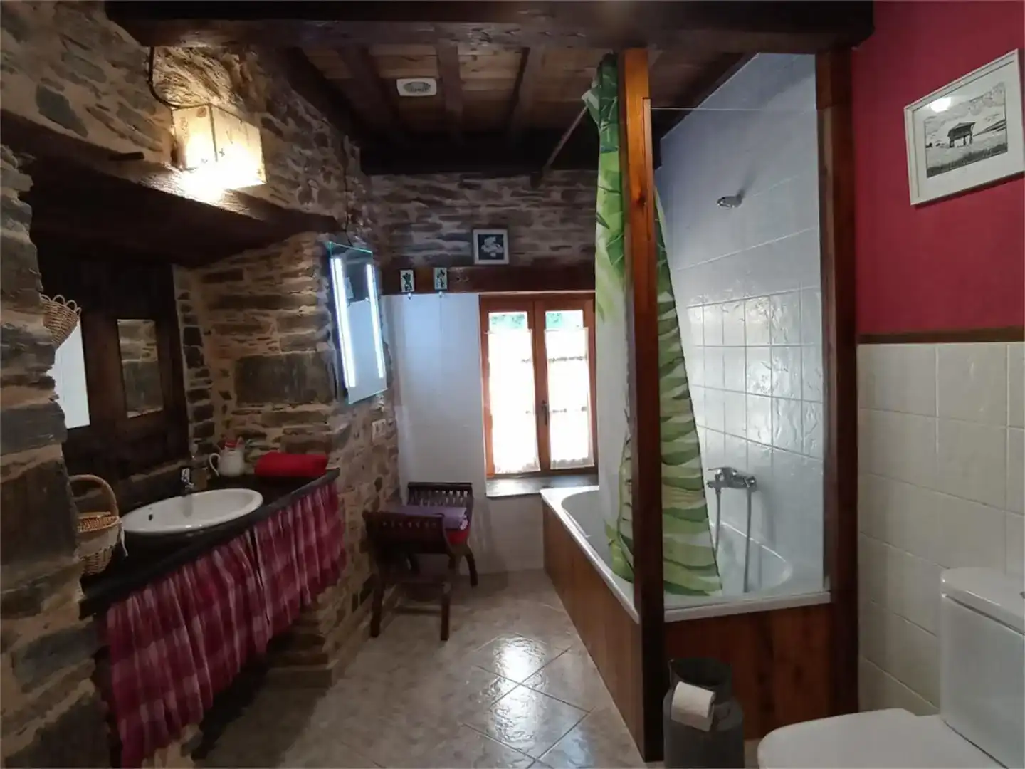 Bany de Casa o xalet en venda en Santa Eulalia de Oscos