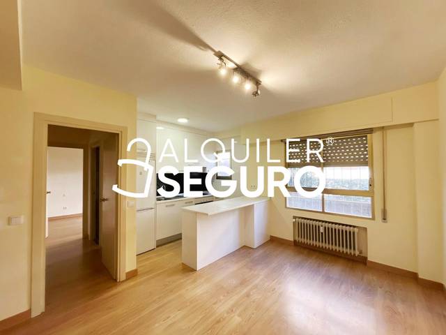 Piso en Alquiler en de Numancia en Valdezarza