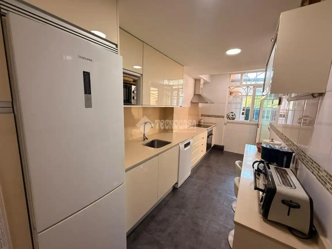 Piso con ascensor en venta en Parque Oeste - Fuente Cisneros, imagen 4