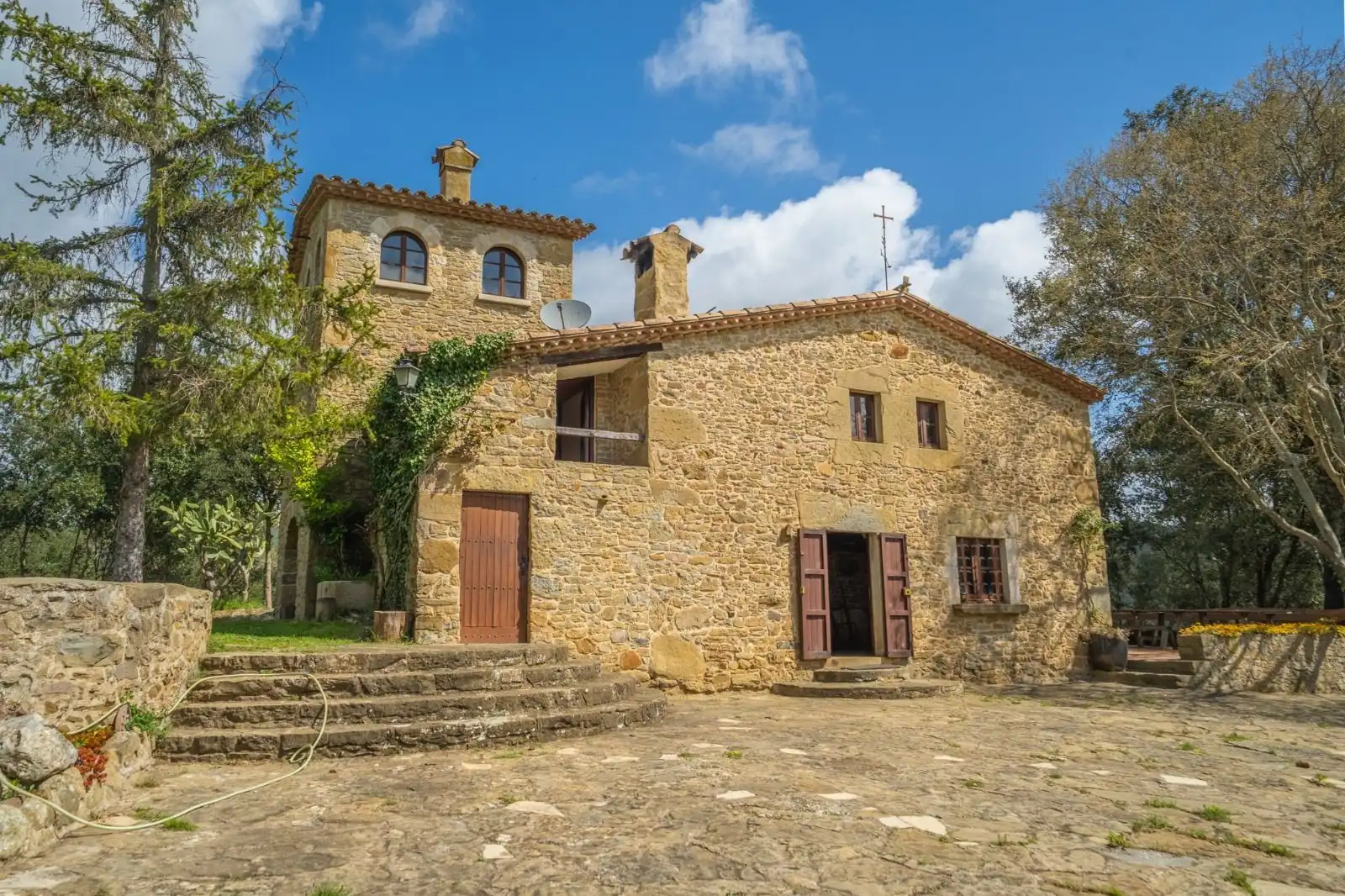 Casa in vendita a Canet d'Adri, imagen 2