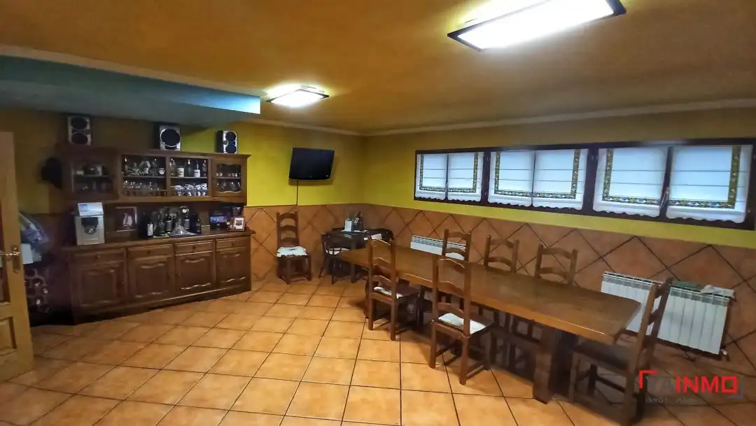 Casa o chalet en venta en Samaniego con Calefacción, Terraza y Trastero