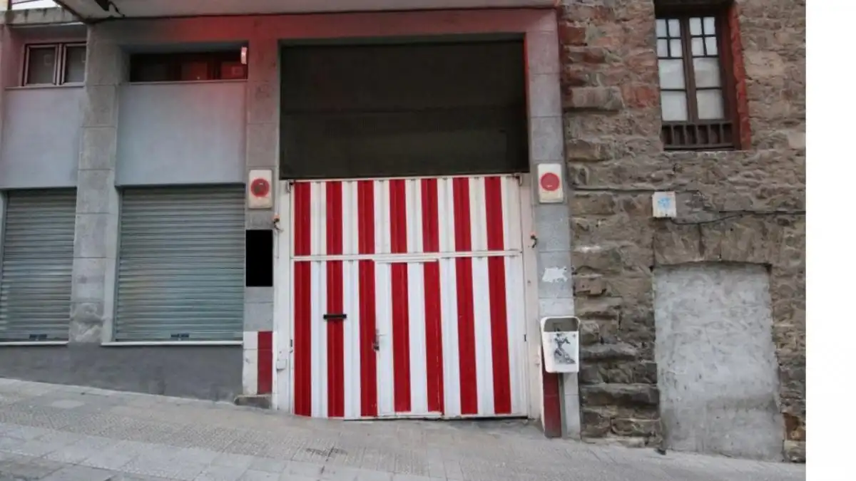 Individuel à vendre à Centro - Ariz - Uribarri