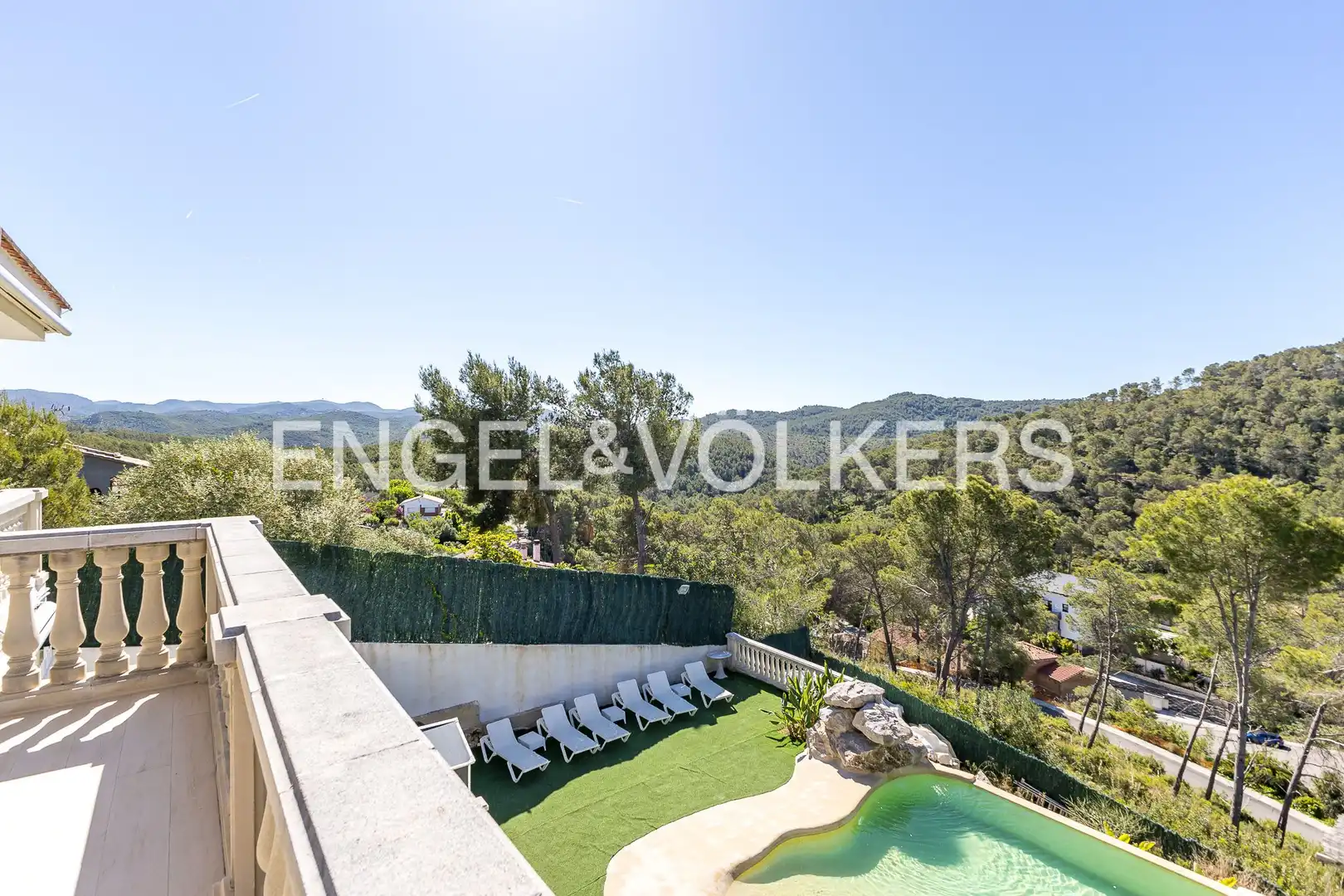 Terrassa de Casa o xalet en venda en Sant Pere de Ribes amb Aire condicionat, Calefacció i Jardí privat