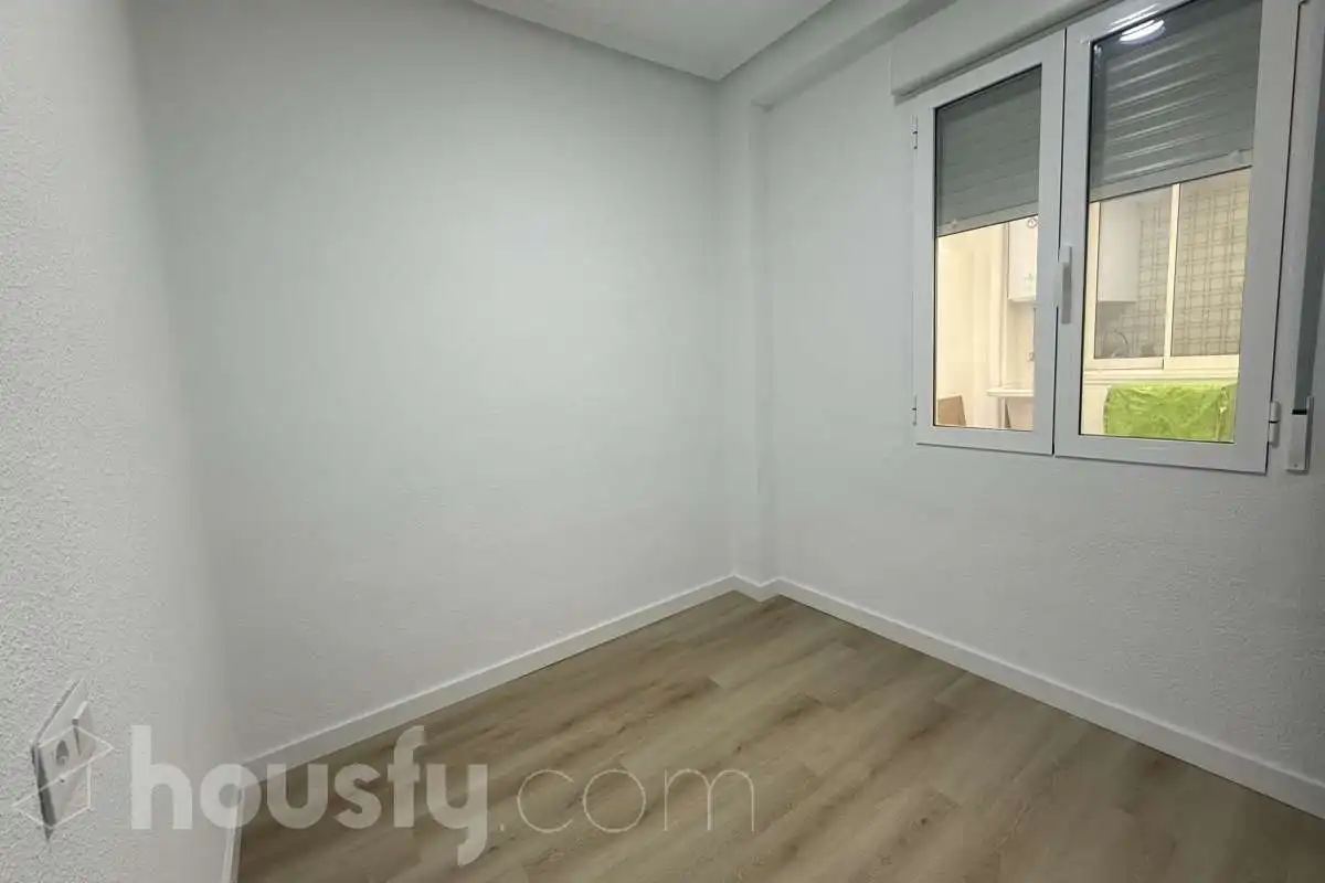 Wohnung zur Miete in Calle Caballero de Rodas, Las Piscinas Naturales
