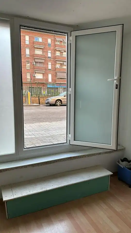 Gewerbefläche zur Miete in De La Unitat, imagen 6