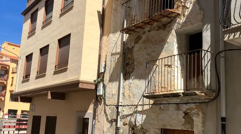 CASA EN VENTA EN EL ALTO MAESTRAZGO , MUY BUENA UBICACION ,JUNTO A LA PLAZA ESPAÑA .INMUEBLE PARA REFORMAR