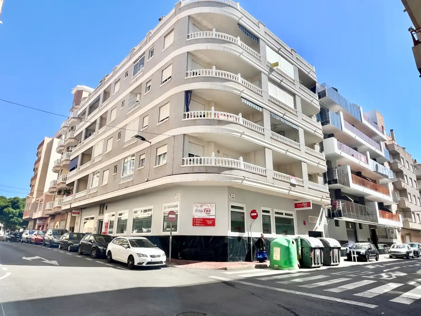 Vista exterior de Pis en venda en Torrevieja amb Aire condicionat, Terrassa i Traster