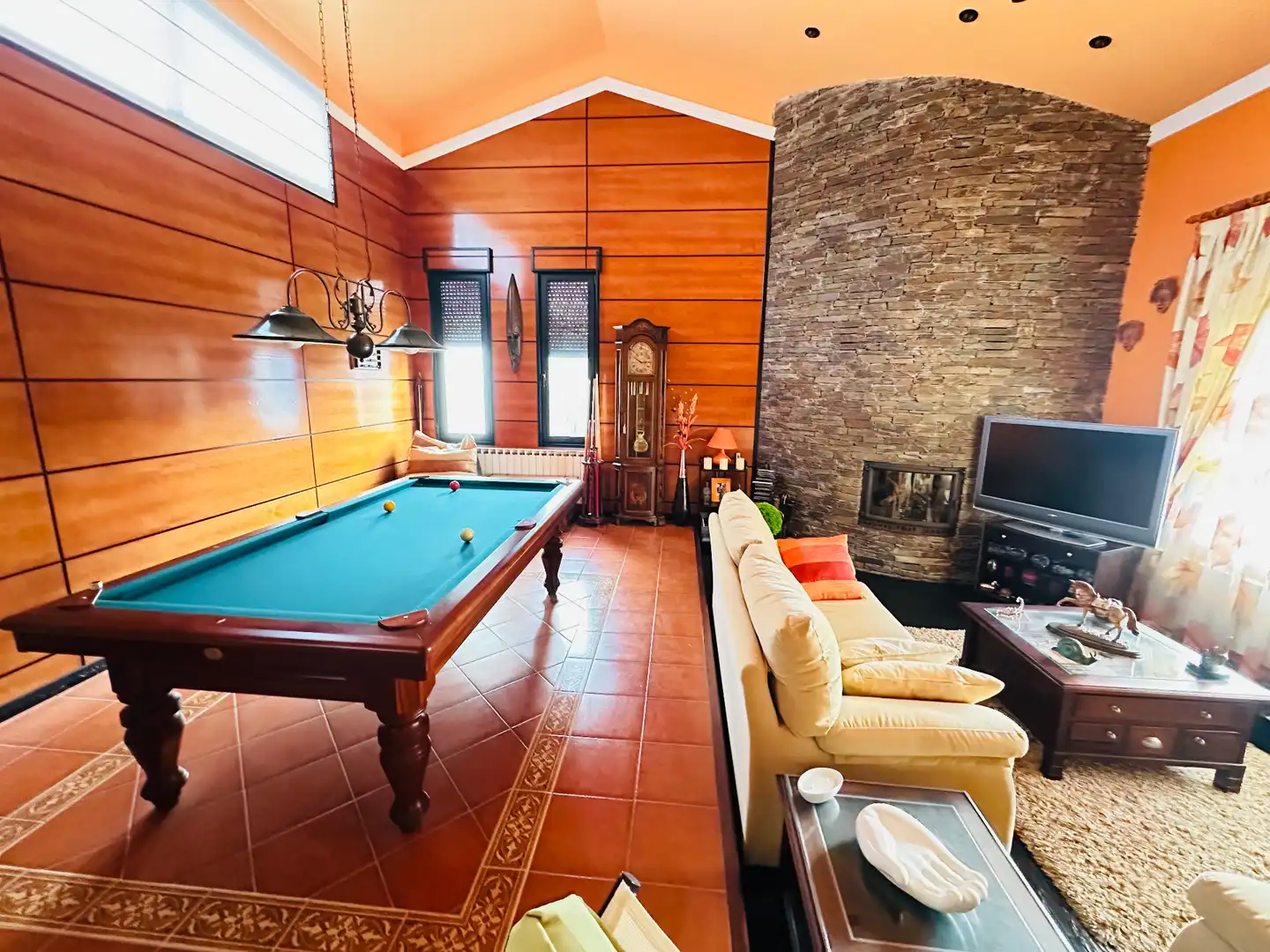Sala de estar de Casa o chalet en venta en Mojados con Calefacción, Jardín privado y Terraza
