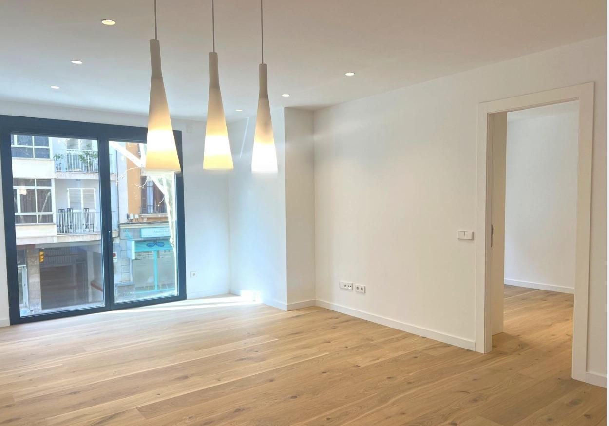 Flat for sale in  Palma de Mallorca  with Air Conditioner, Heating and Terrace