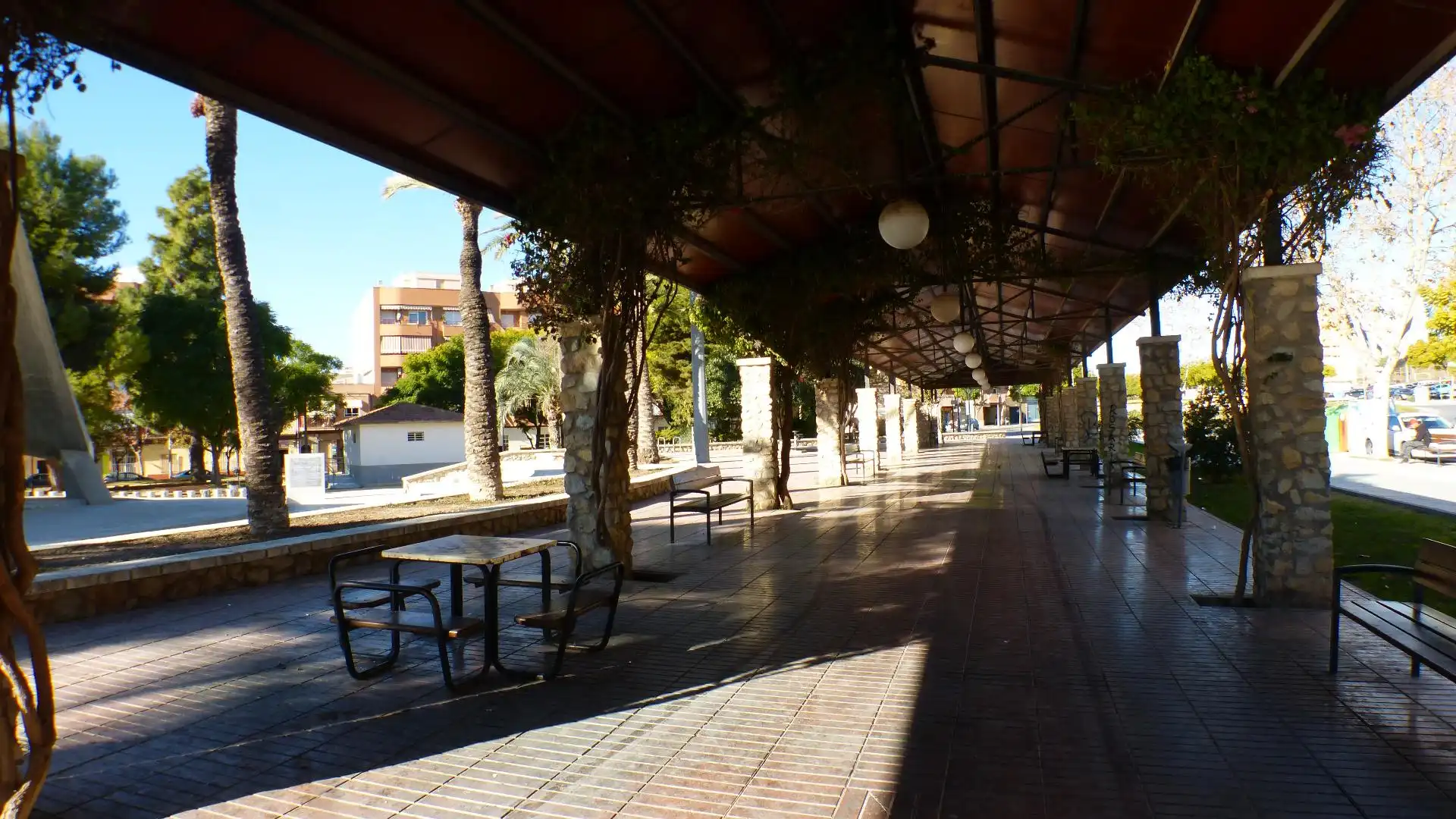 Vista exterior de Casa o chalet en venta en San Vicente del Raspeig / Sant Vicent del Raspeig con Terraza y Trastero