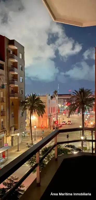 Exterior view of Flat for rent in Valencia  with Air Conditioner, Heating and Furnished