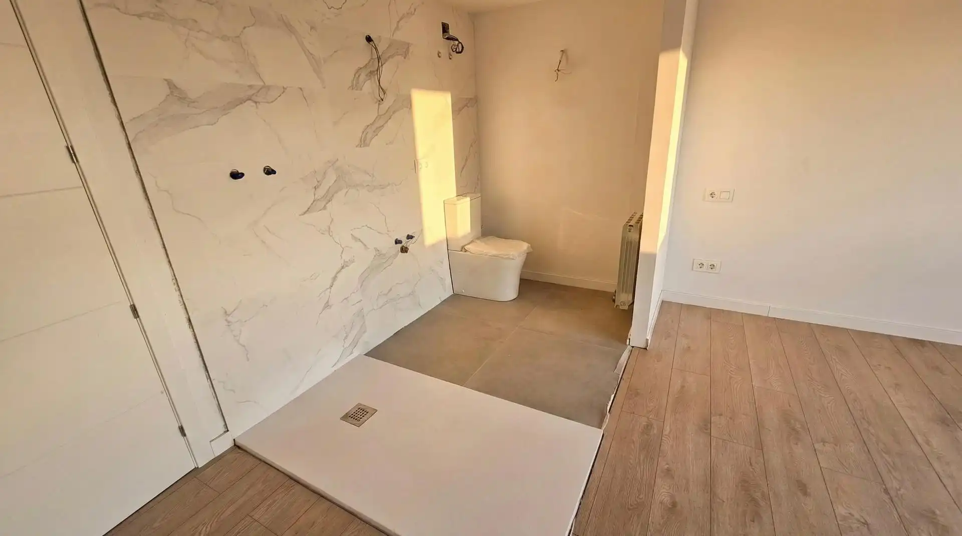Baño de Casa adosada en venta en Hostalric con Aire acondicionado, Calefacción y Jardín privado