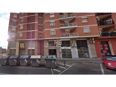Locale commerciale in vendita a Calle Joaquim Mensa