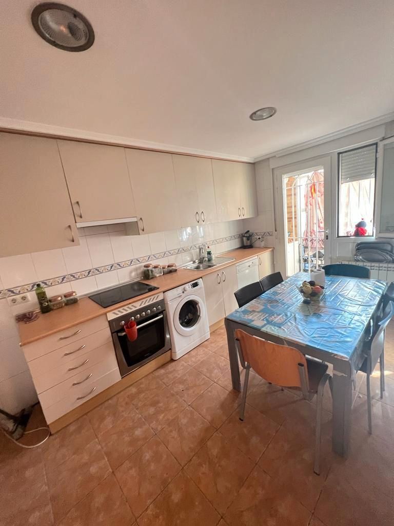 Cuina de Casa o xalet en venda en Seseña amb Aire condicionat, Calefacció i Moblat