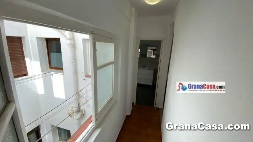 Piso de alquiler en Granada con Terraza, Amueblado y Horno