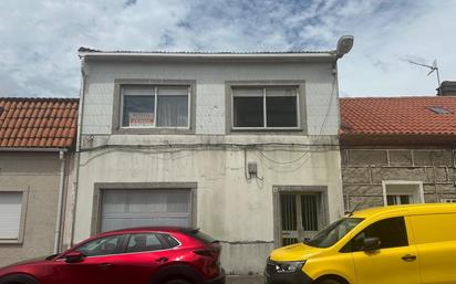 Exterior view of House or chalet for sale in Vilagarcía de Arousa