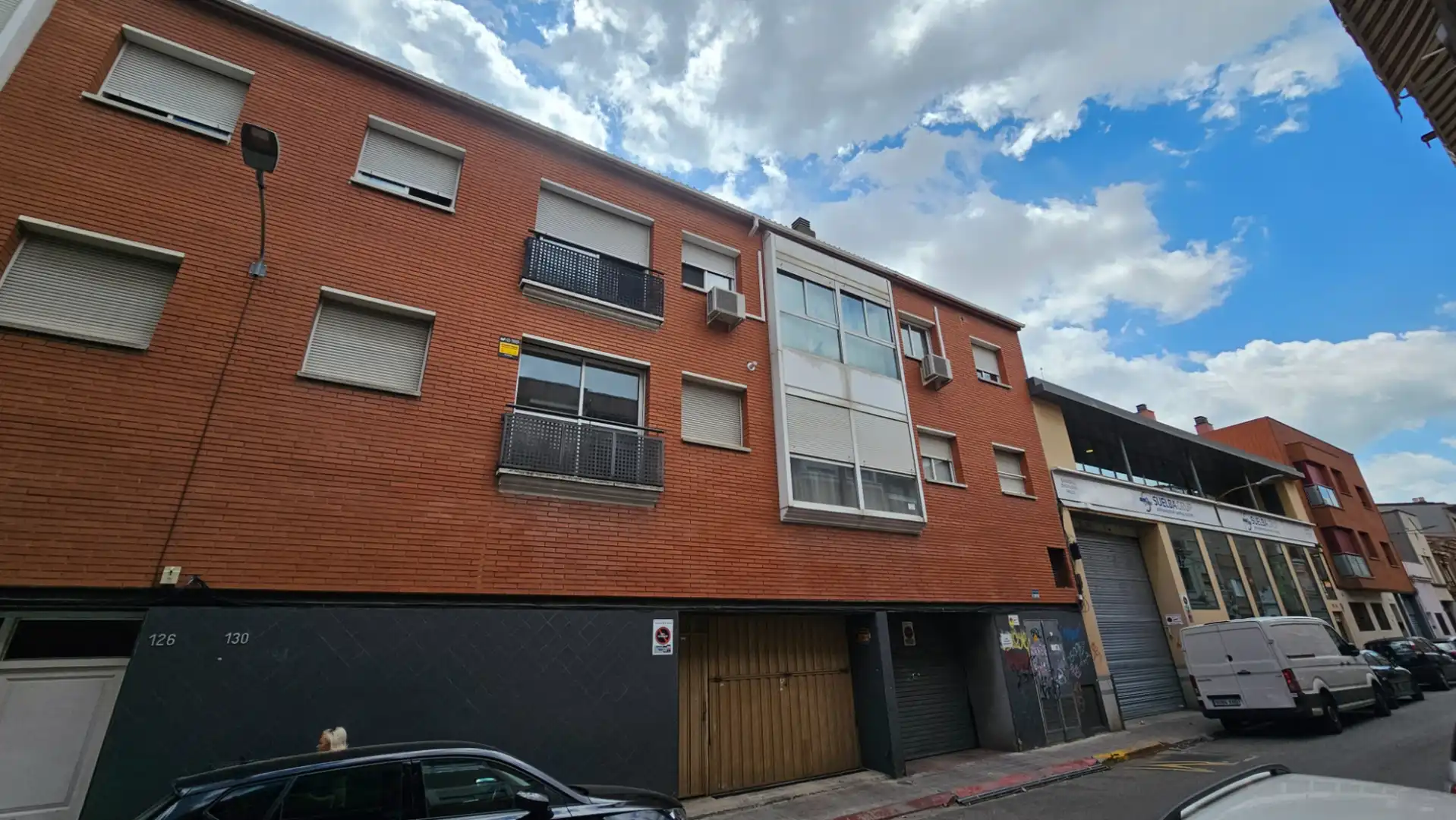 Vista exterior de Garatge en venda en Sabadell
