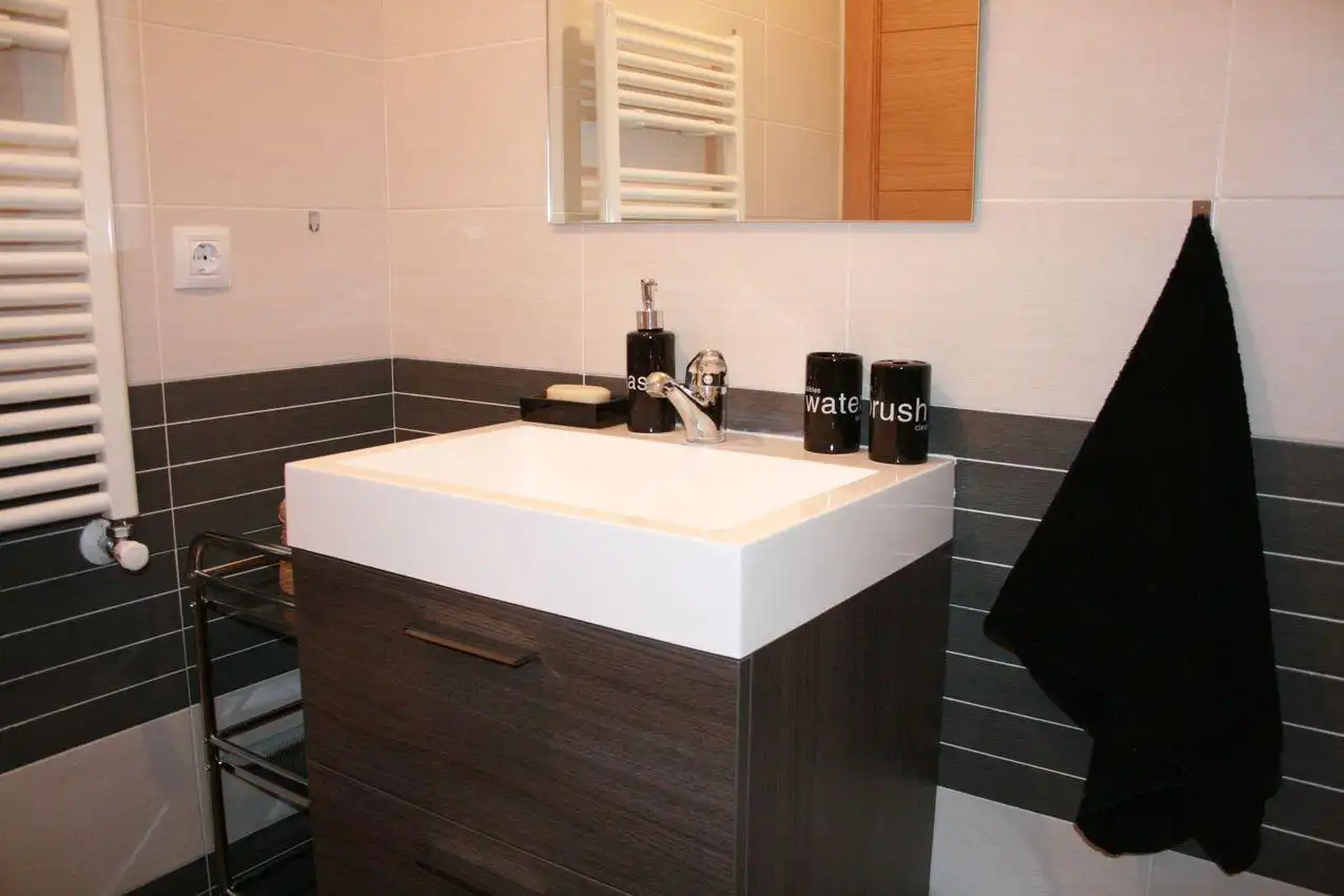 Bathroom of Flat for rent in Miranda de Ebro  with Heating, Storage room and Furnished