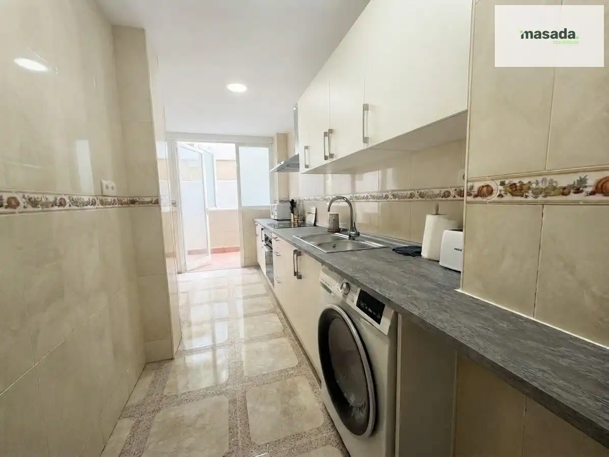 Kitchen of Flat for rent in Granada  with Furnished and Balcony