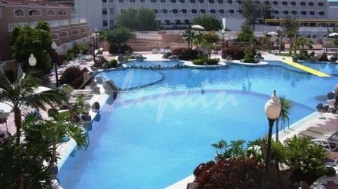 Foto 3 de Apartamento en venta en Playa de Fañabé, Adeje