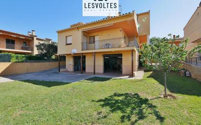 Exterior view of House or chalet for sale in La Bisbal d'Empordà  with Air Conditioner and Terrace