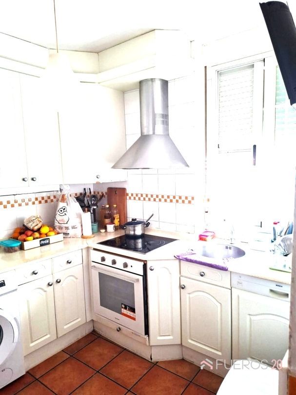 Cuina de Pis en venda en Barakaldo  amb Moblat