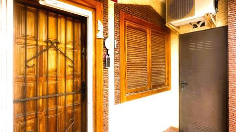 Foto 2 de Apartamento de alquiler en  Canarias T H, Torre de la Horadada, Alicante