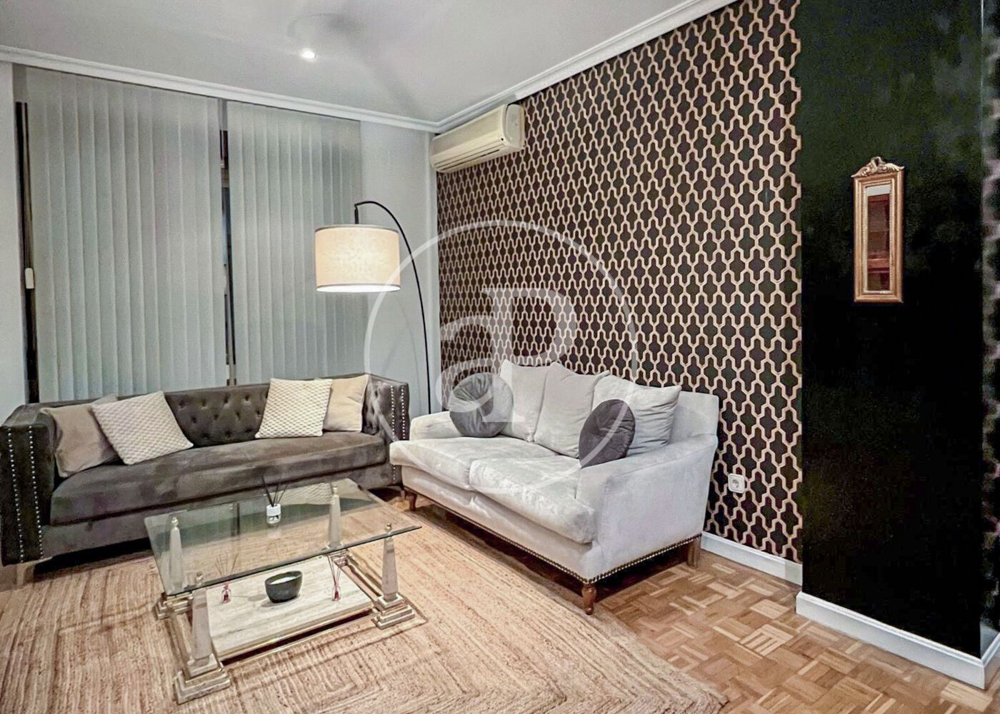 Sala d'estar de Pis en venda en  Madrid Capital amb Aire condicionat, Calefacció i Terrassa