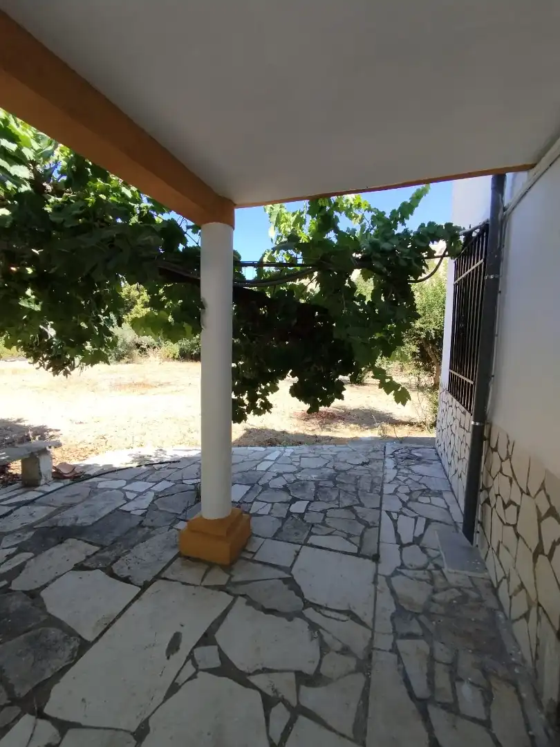 Finca rústica en venda en Cabra amb Jardí privat, Terrassa i Piscina