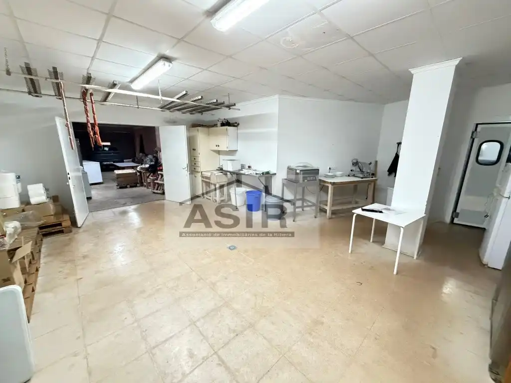 Local en venta en L'Alcúdia