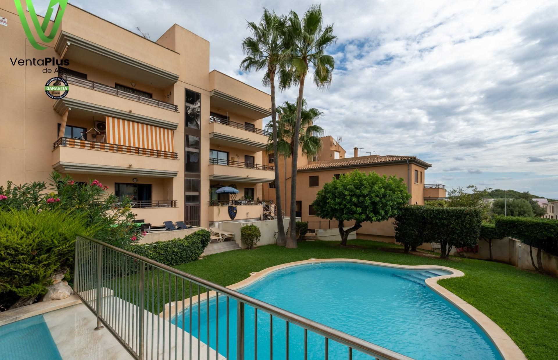 Swimming pool of Planta baja for sale in Capdepera  with Air Conditioner, Heating and Private garden