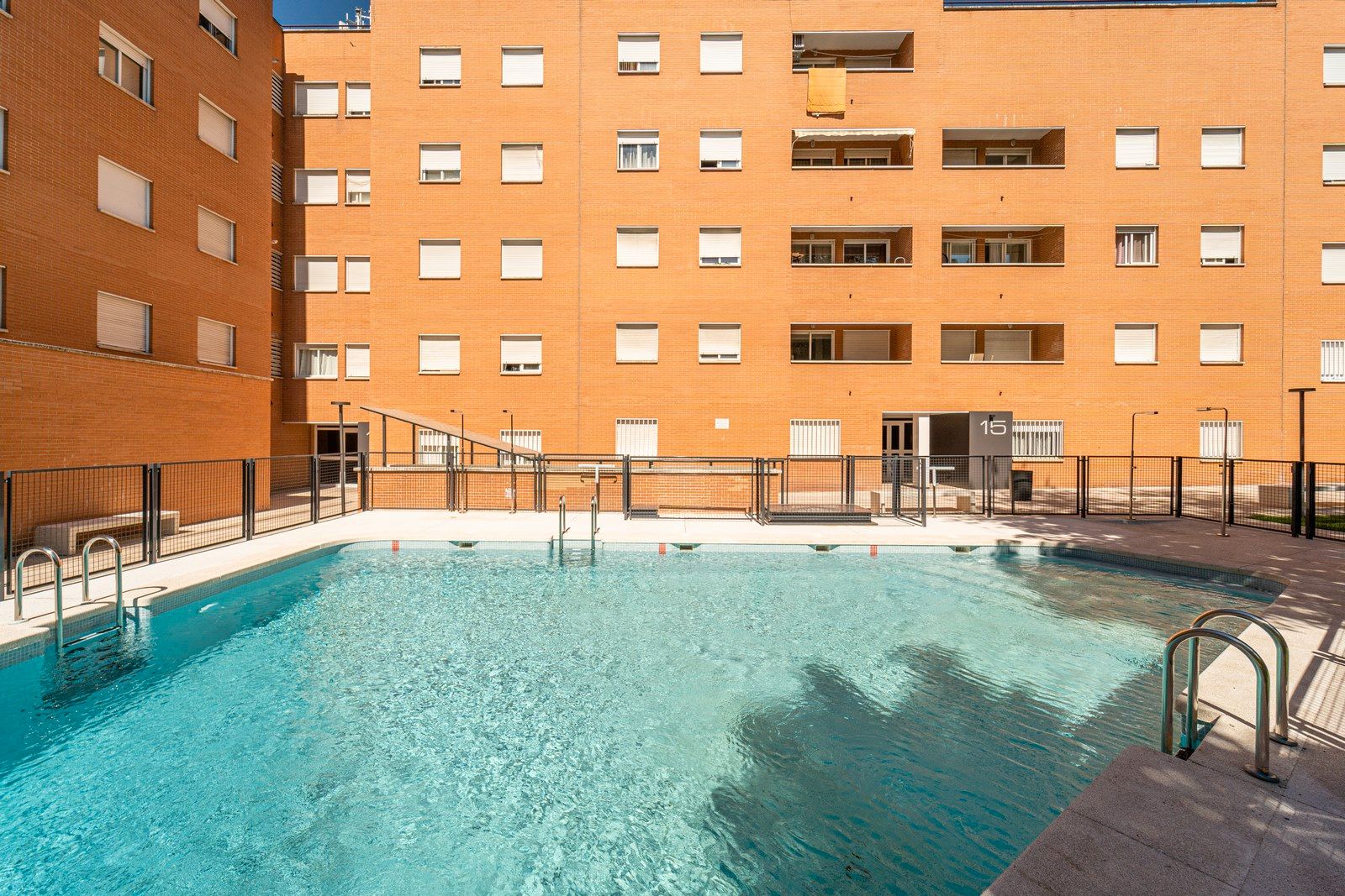 Swimming pool of Flat to rent in Alcorcón  with Parquet flooring and Terrace