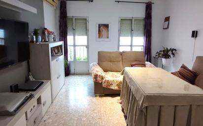 Living room of Flat for sale in Cantillana  with Air Conditioner and Balcony