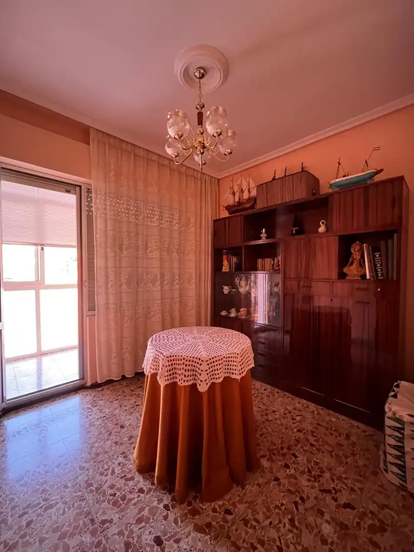 Menjador de Casa o xalet en venda en Manganeses de la Polvorosa amb Moblat