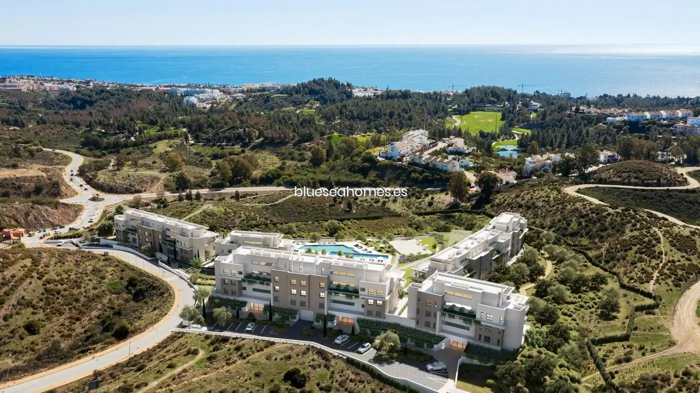 Vista exterior de Pis en venda en Mijas amb Aire condicionat, Terrassa i Traster