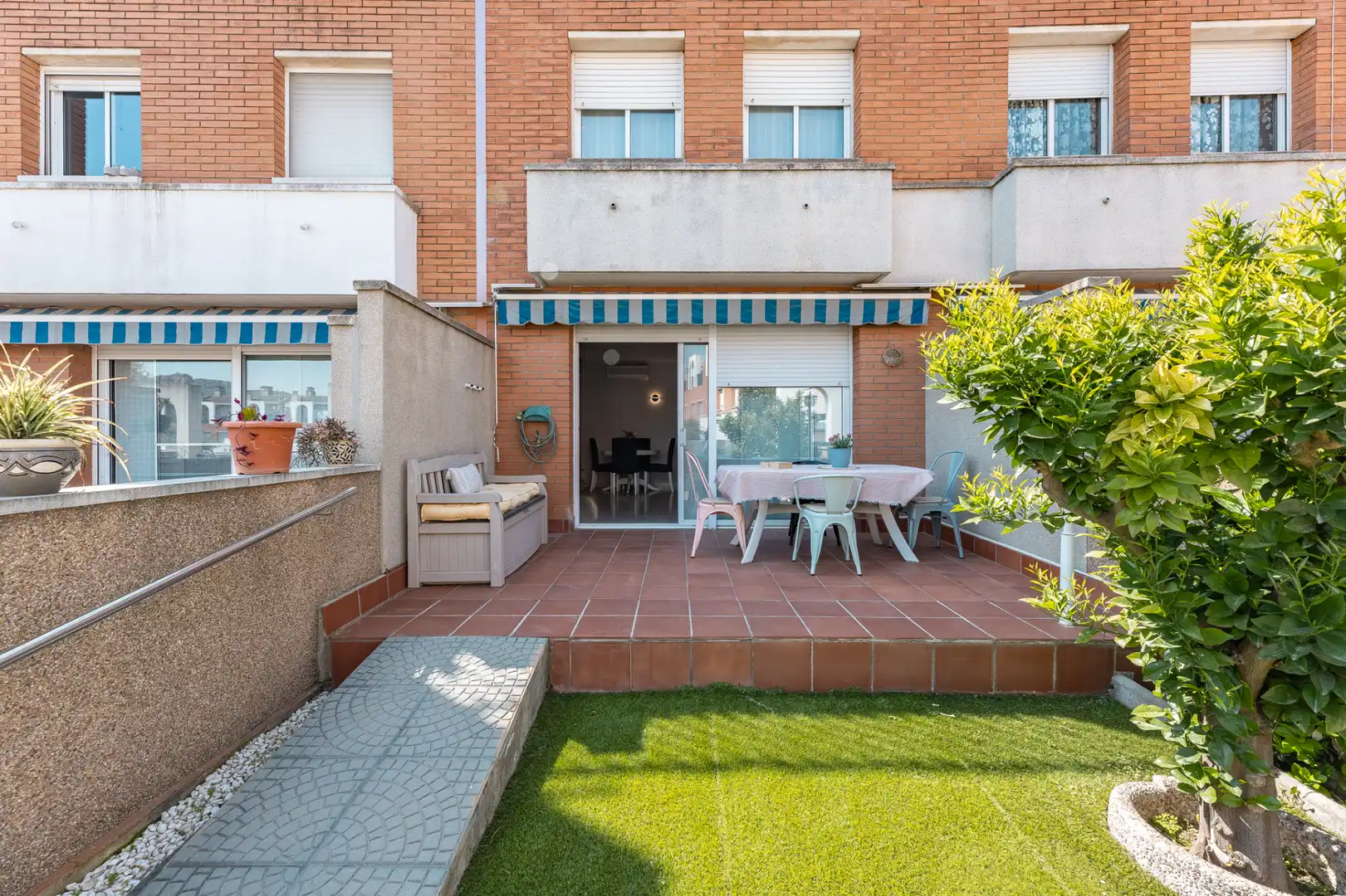 Terraza de Casa adosada en venta en Martorell con Aire acondicionado, Calefacción y Jardín privado
