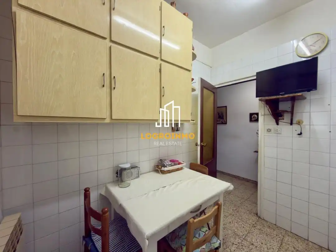Cocina de Piso en venta en  Logroño con Calefacción, Amueblado y Balcón
