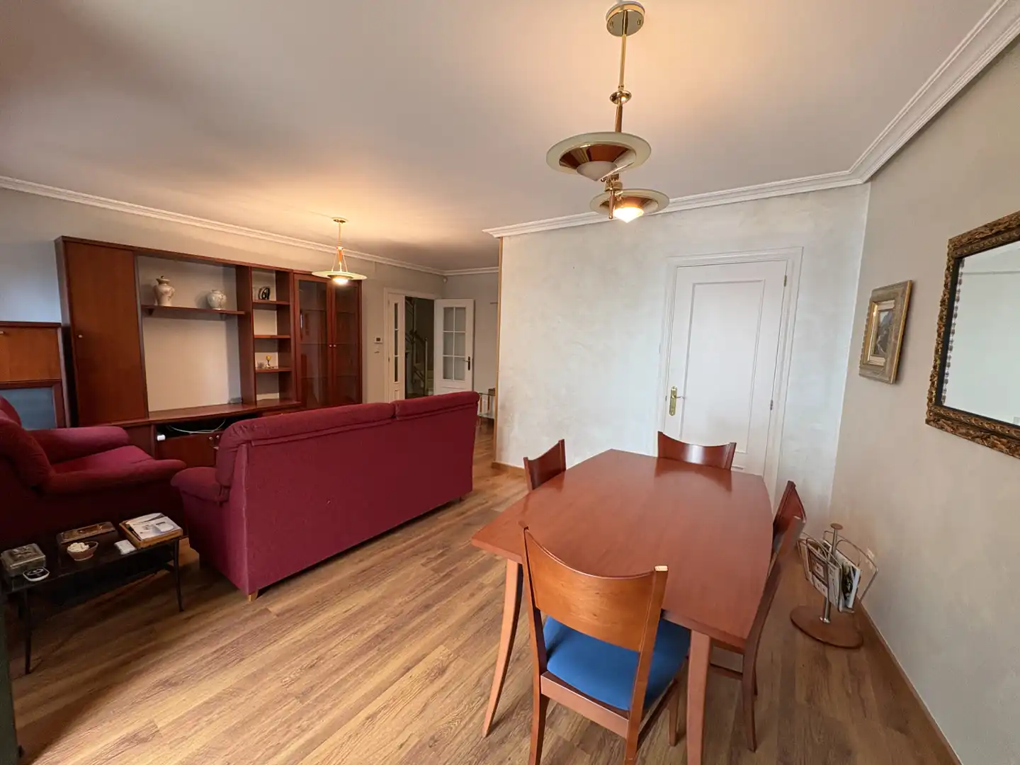Comedor de Casa adosada en venta en Simancas con Aire acondicionado, Calefacción y Jardín privado